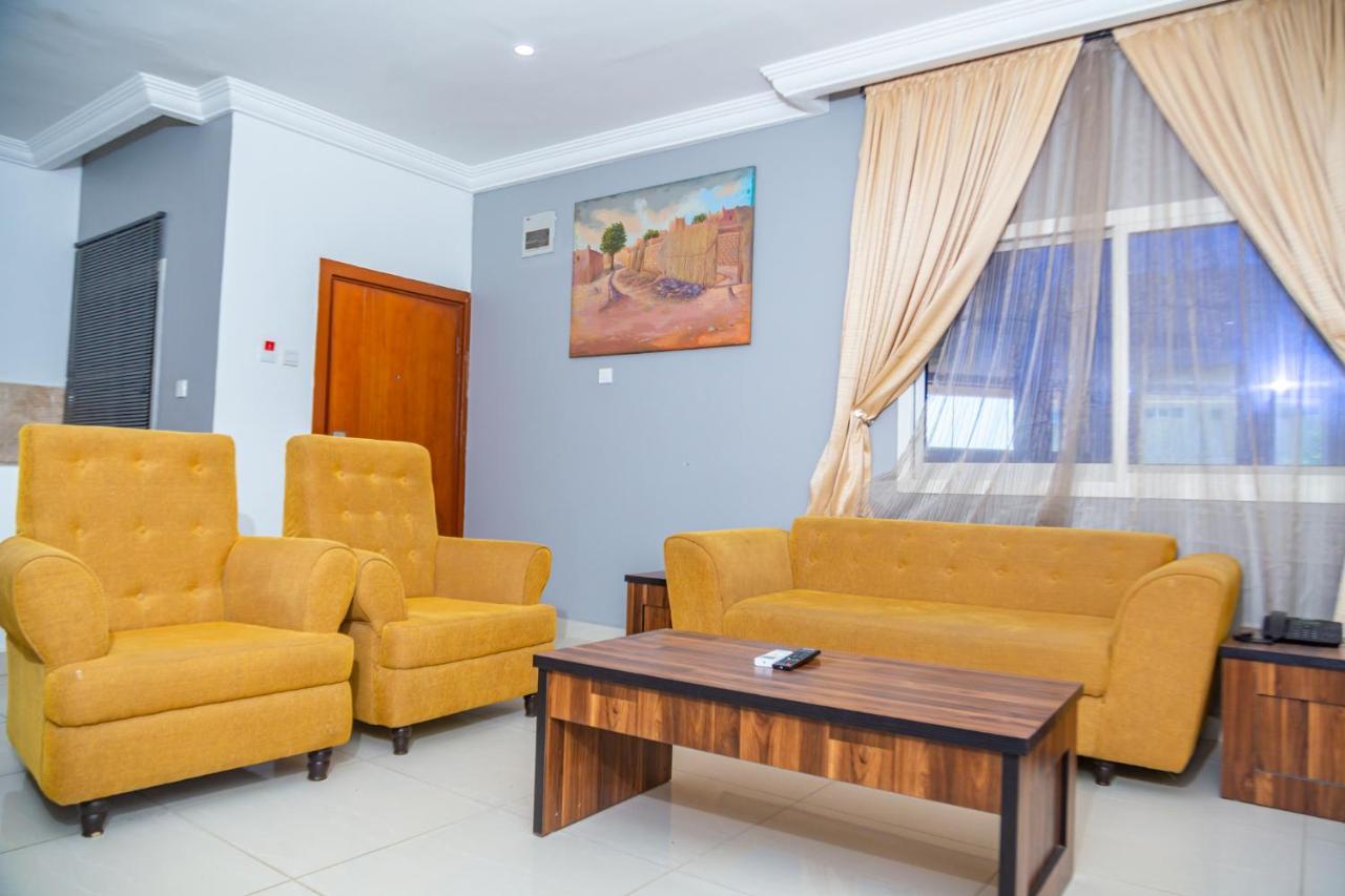 Guest Pride Hotel Kano Dış mekan fotoğraf