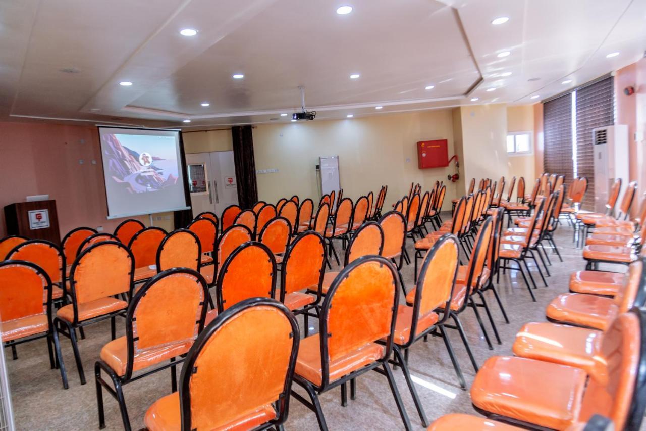 Guest Pride Hotel Kano Dış mekan fotoğraf