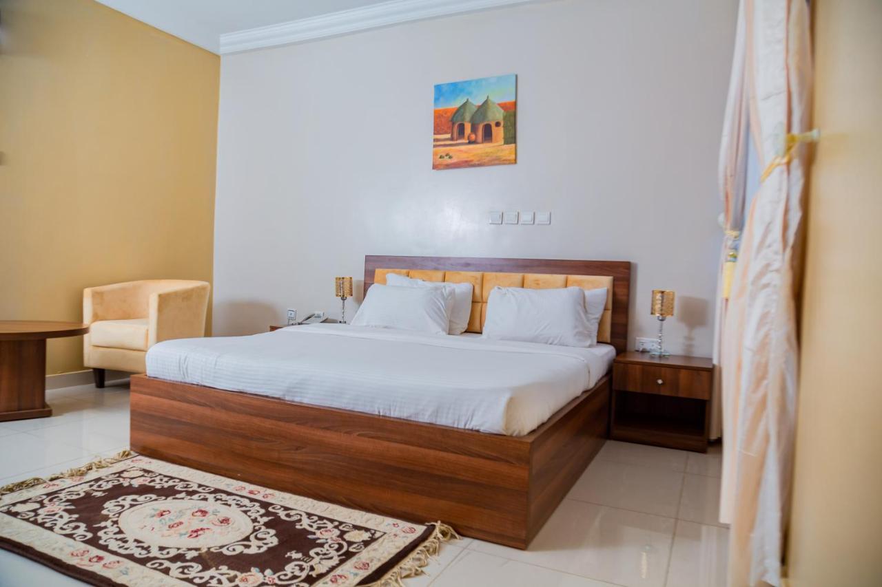 Guest Pride Hotel Kano Dış mekan fotoğraf